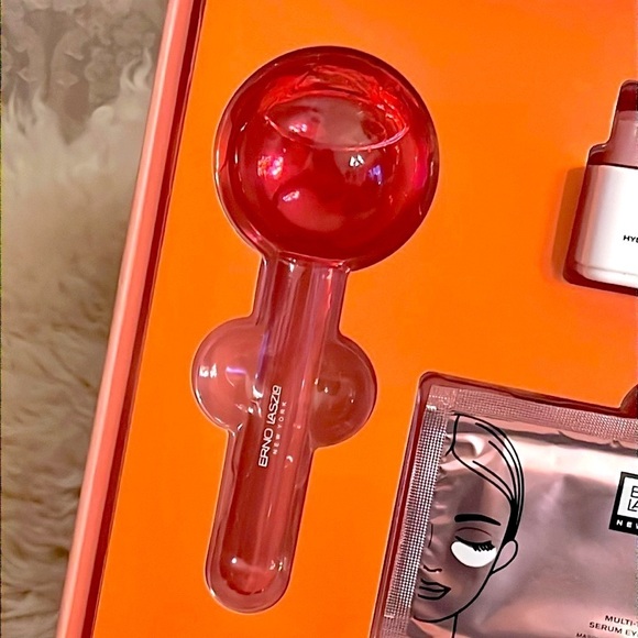 Brand New ERNO LASZLO Hydra-Therapy Memory Gel Sleep Masks Depuffing Globes Gift - Picture 10 of 16